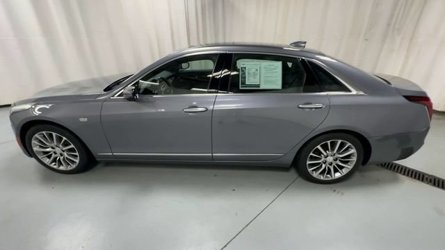 Used 2018 Cadillac CT6 Luxury AWD/4WD image 5