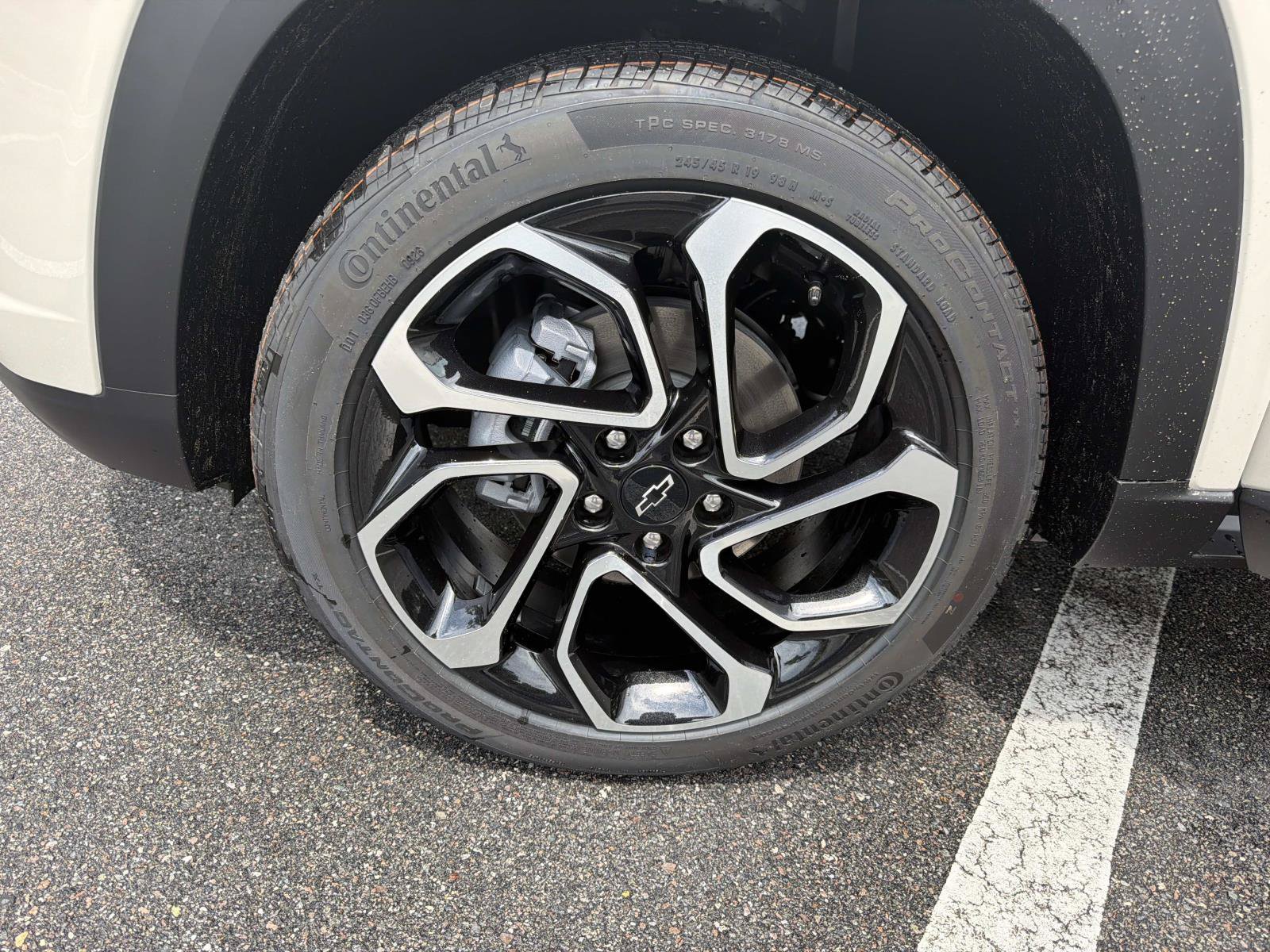 New 2026 Chevrolet Trax RS w/ Driver Confidence Package FWD image 30