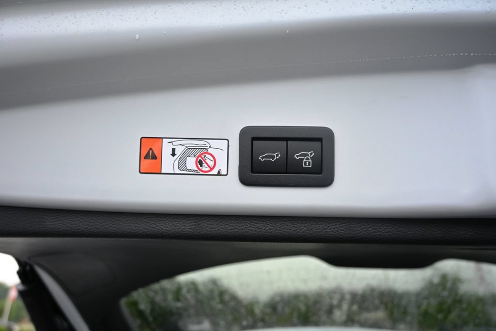 New 2026 Toyota Corolla Cross XLE AWD/4WD image 8