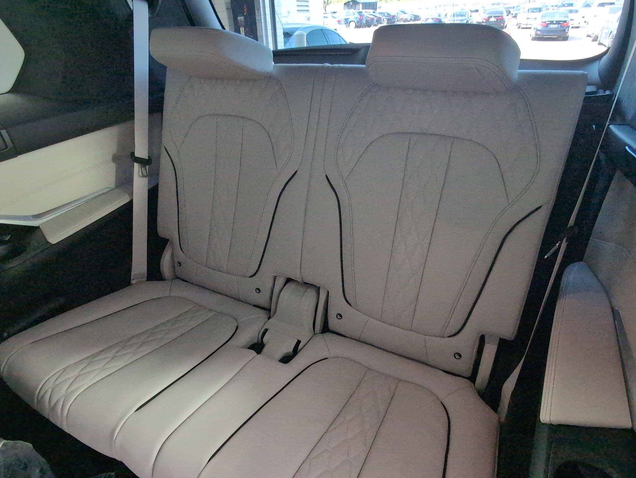 New 2026 BMW X7 M60i image 30