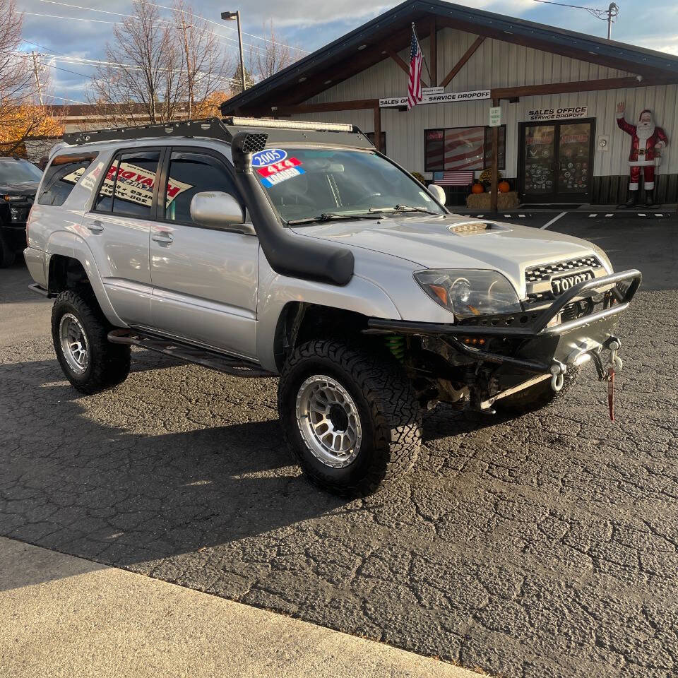 Used 2005 Toyota 4Runner Sport image 8