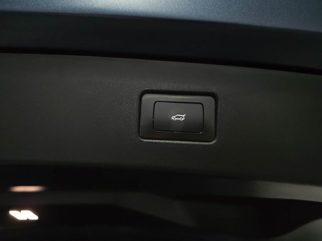 Used 2023 Fisker Ocean One AWD/4WD image 43