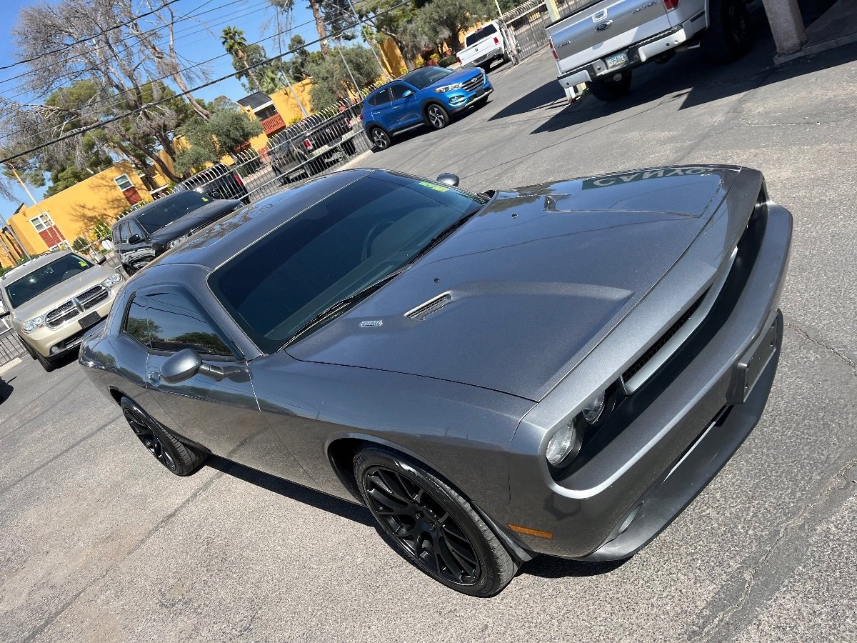 Used 2012 Dodge Challenger R/T RWD image 42
