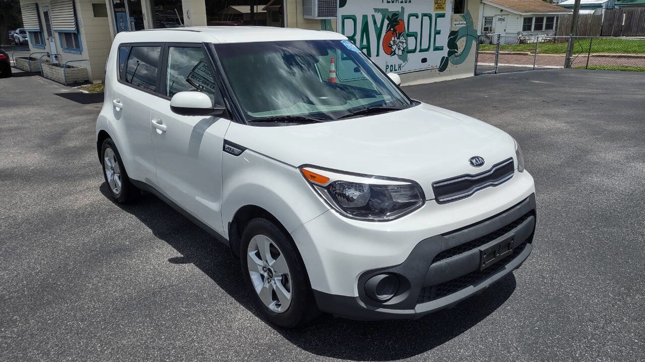 Used 2017 Kia Soul w/ Convenience Package image 3