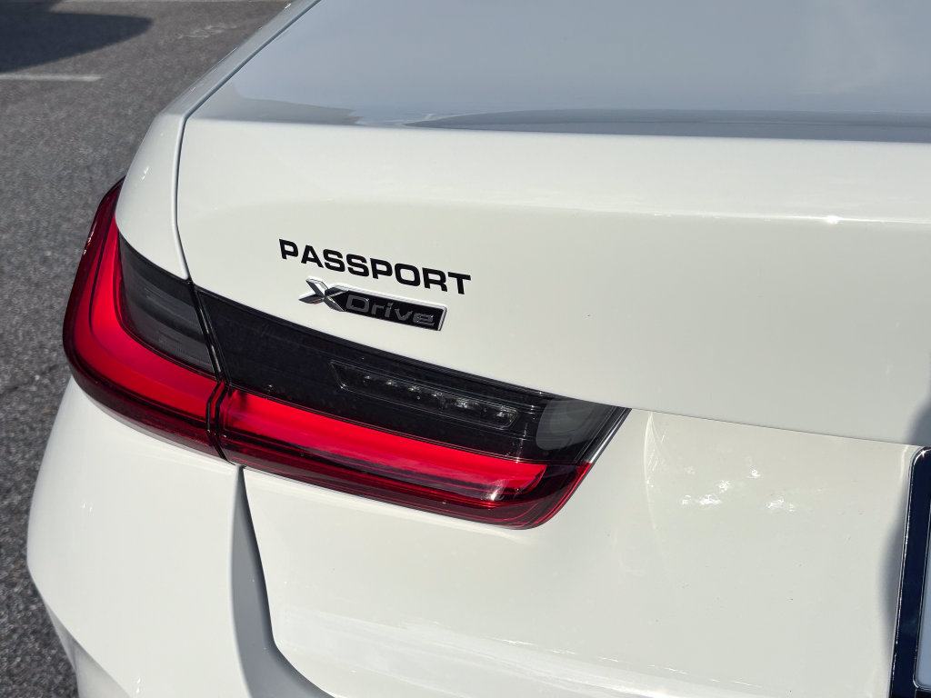New 2026 BMW 330i xDrive Sedan w/ Premium Package AWD/4WD image 6