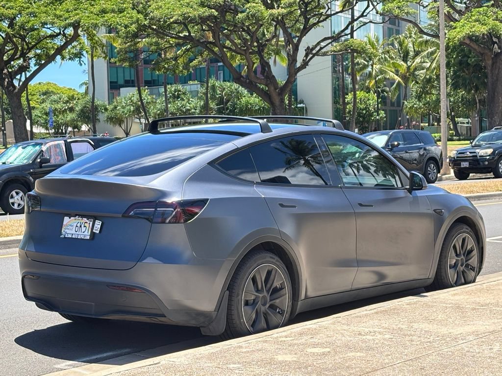 Used 2023 Tesla Model Y Long Range AWD/4WD image 5
