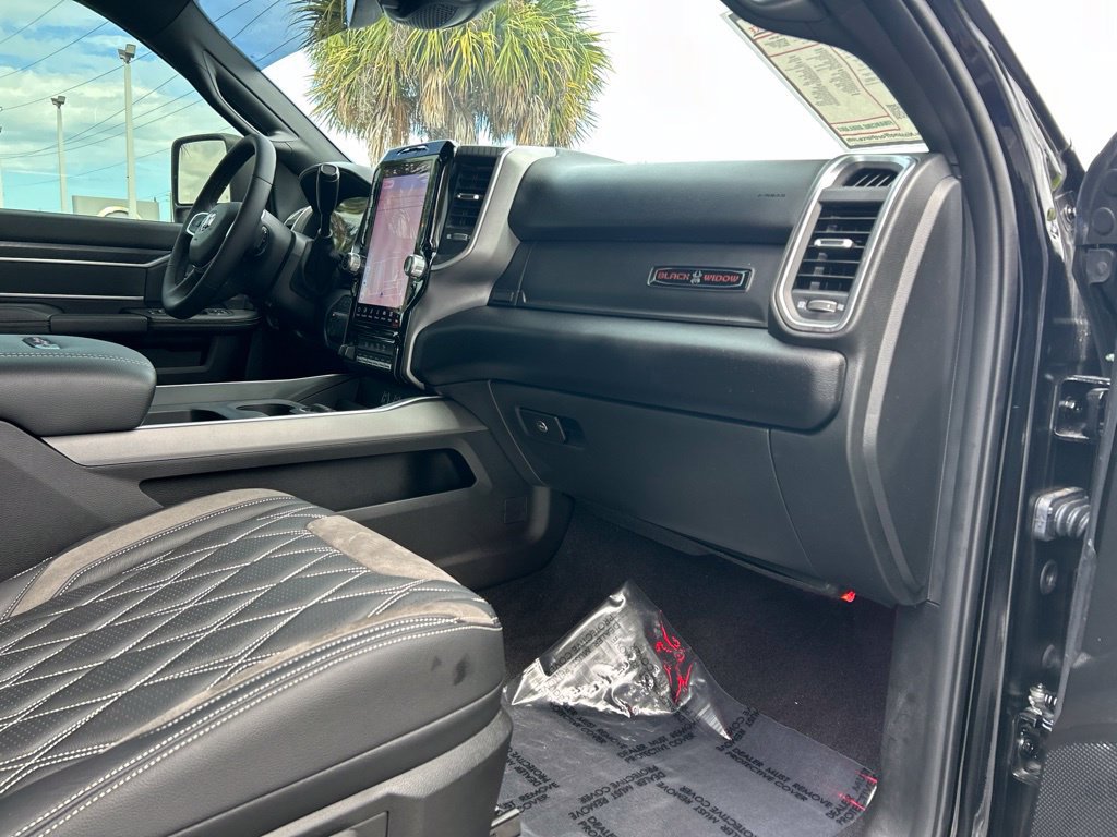Used 2026 RAM 2500 Big Horn AWD/4WD image 40