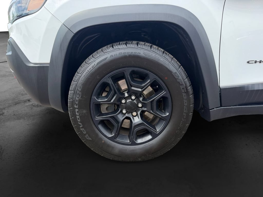 Used 2021 Jeep Cherokee Trailhawk w/ Trailer Tow Group AWD/4WD image 13