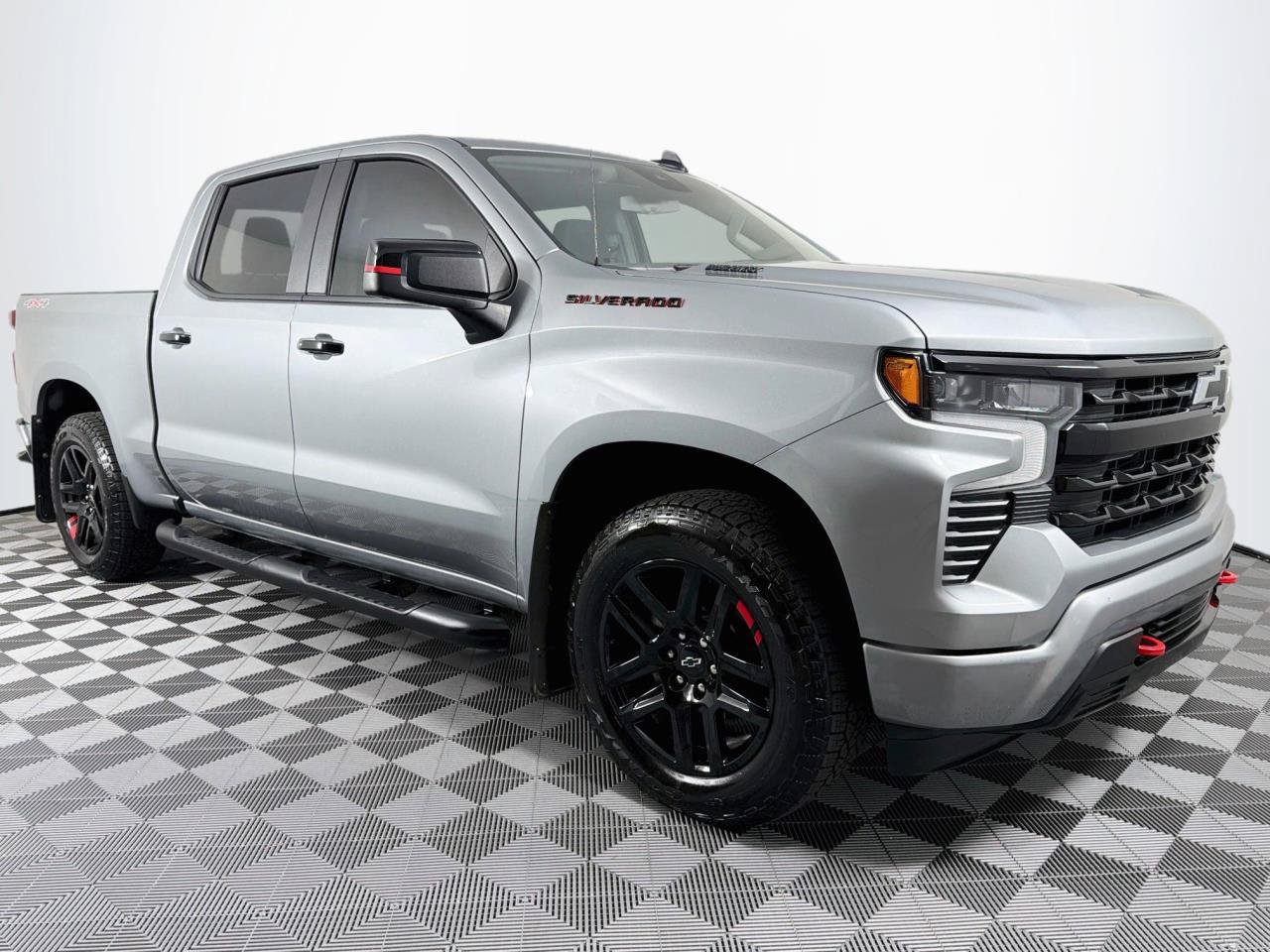 Used 2024 Chevrolet Silverado 1500 RST w/ Redline Edition AWD/4WD image 29