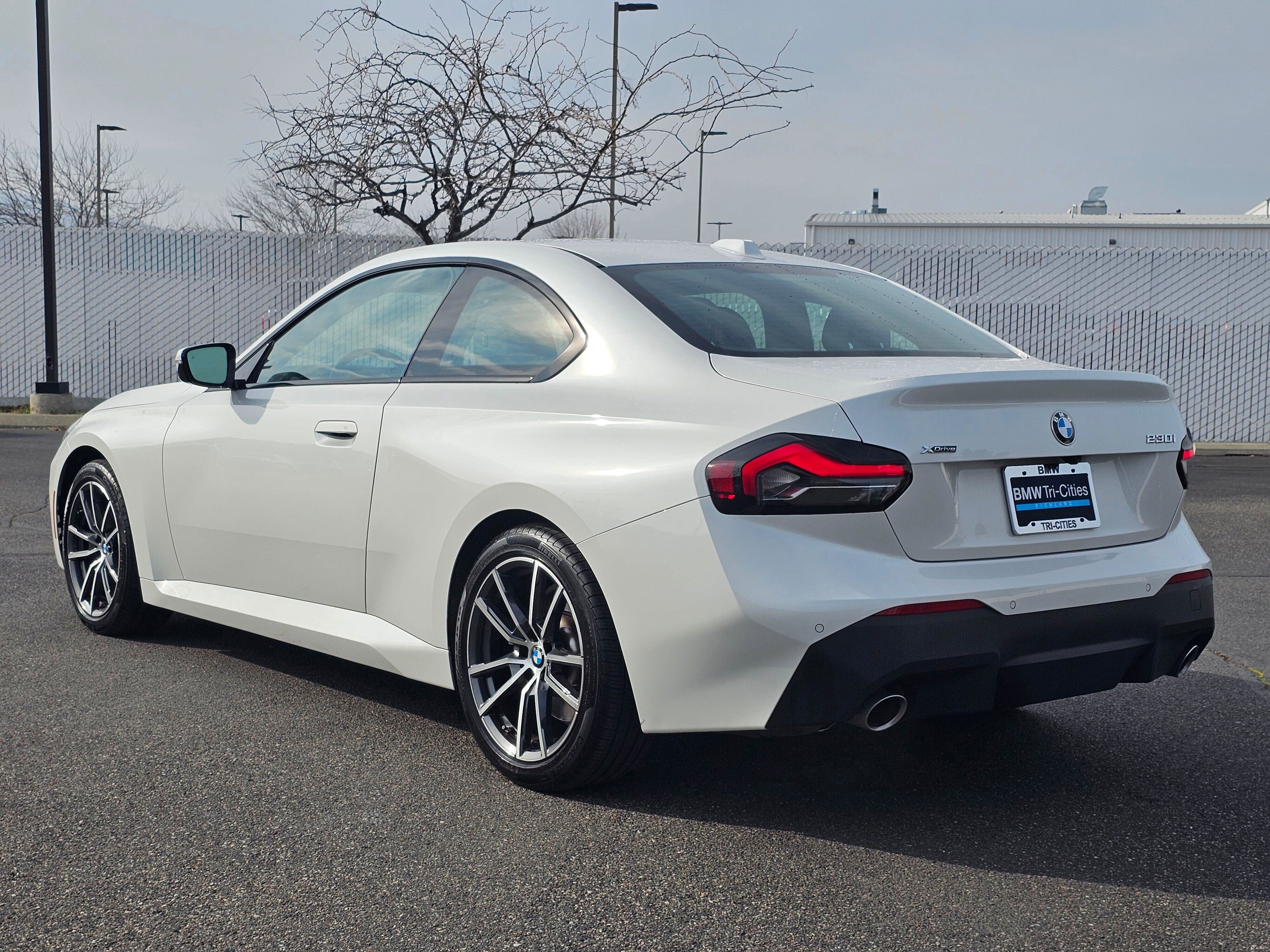Certified 2024 BMW 230i xDrive Coupe w/ Premium Package image 4