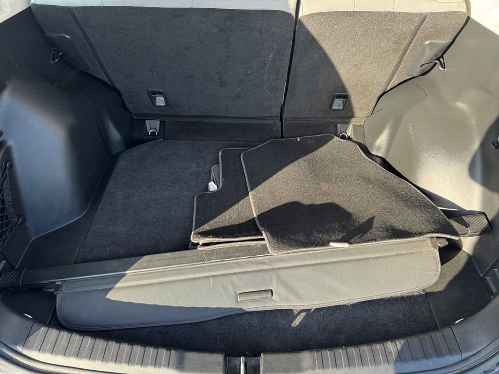 Used 2015 Honda CR-V LX image 10