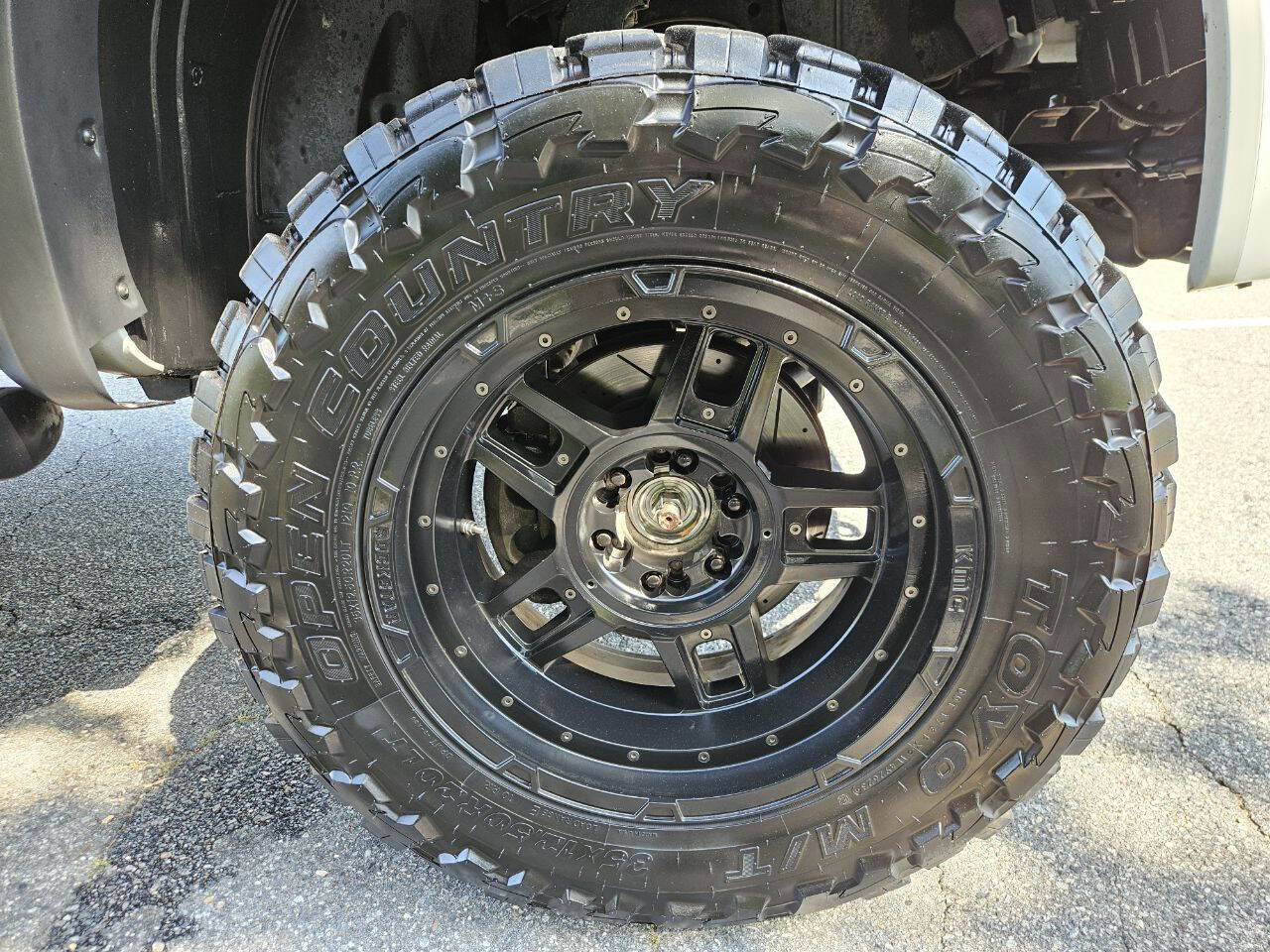 Used 2012 Nissan Titan SL w/ SL Technology Pkg AWD/4WD image 29