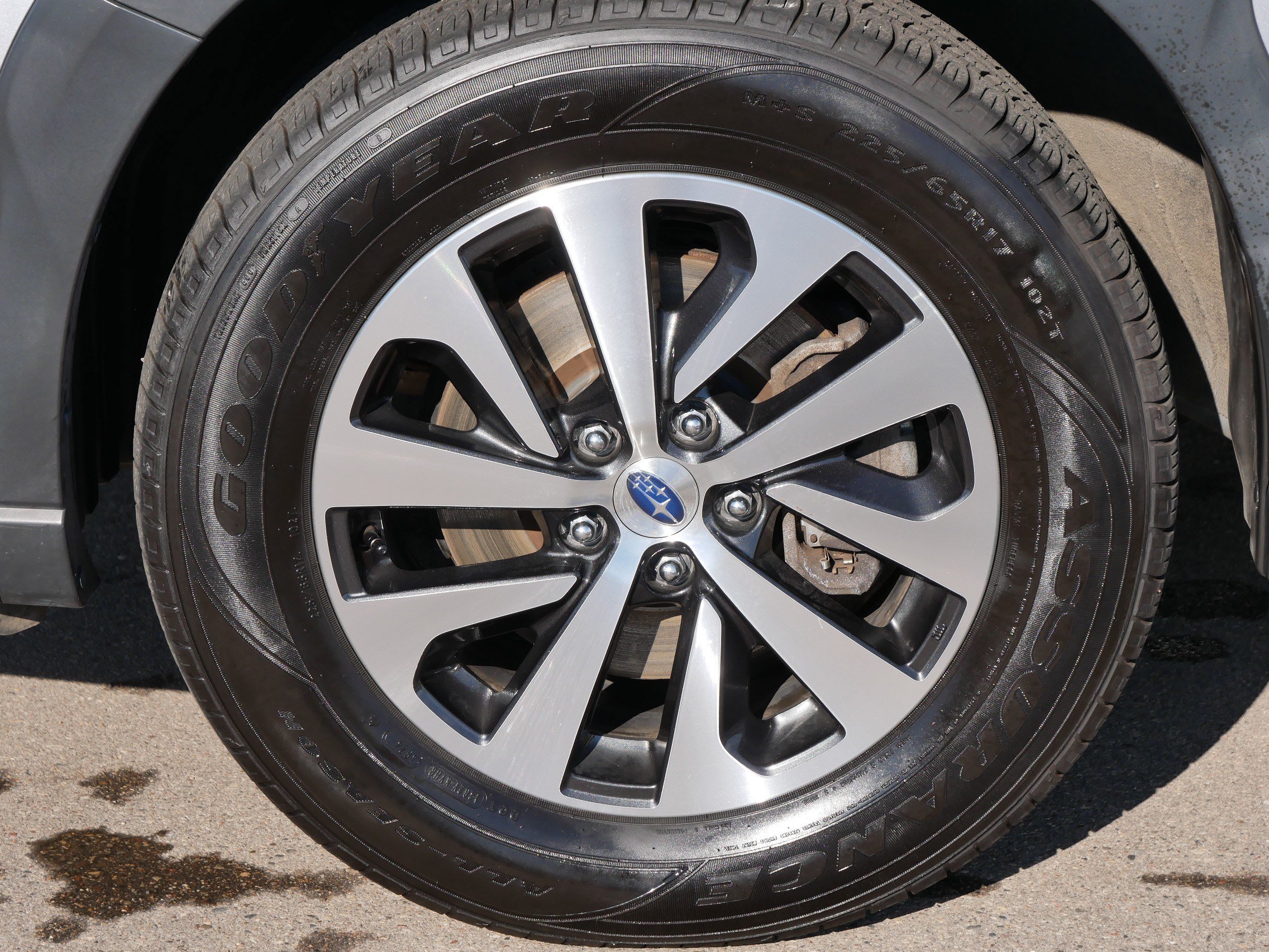 Used 2023 Subaru Outback Premium AWD/4WD image 15