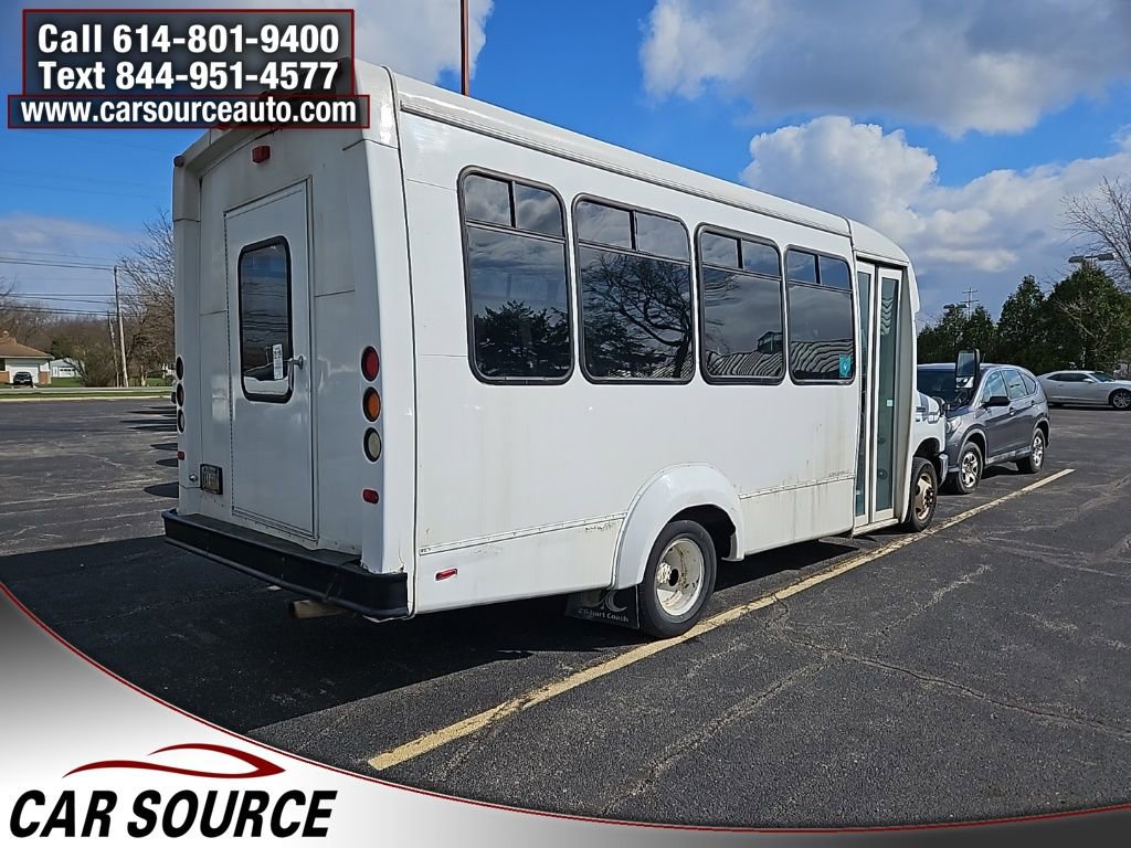 Used 2013 Ford E-350 and Econoline 350 Super Duty w/ Shuttle Bus Prep Pkg image 2