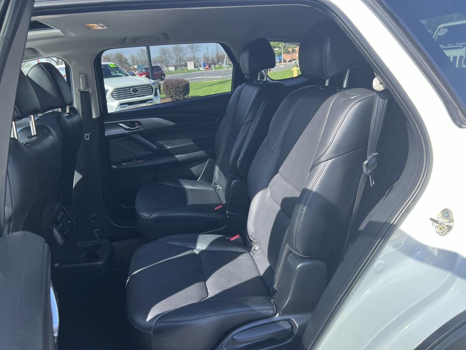 Used 2023 MAZDA CX-9 Touring image 24