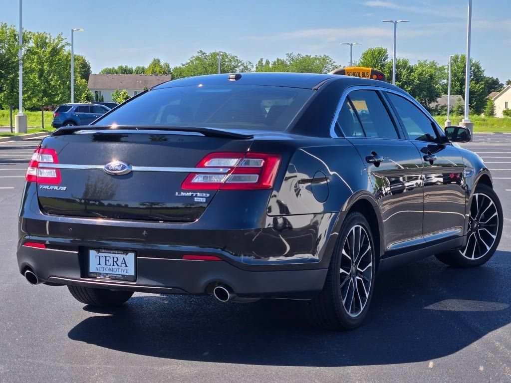 Used 2019 Ford Taurus Limited AWD/4WD image 12