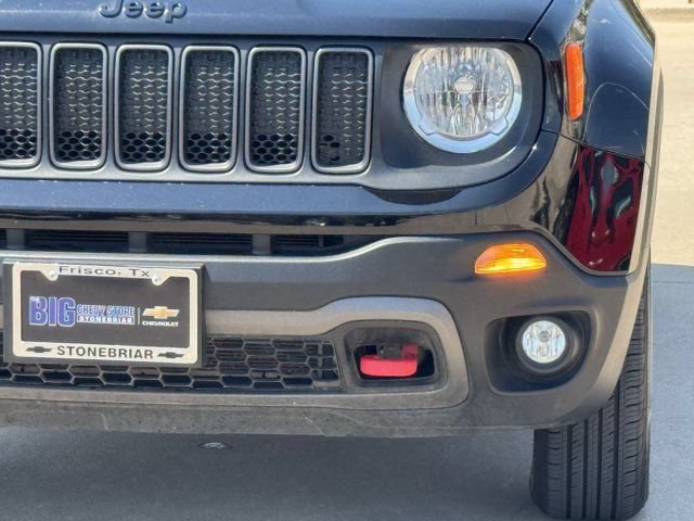 Used 2023 Jeep Renegade Trailhawk AWD/4WD image 10