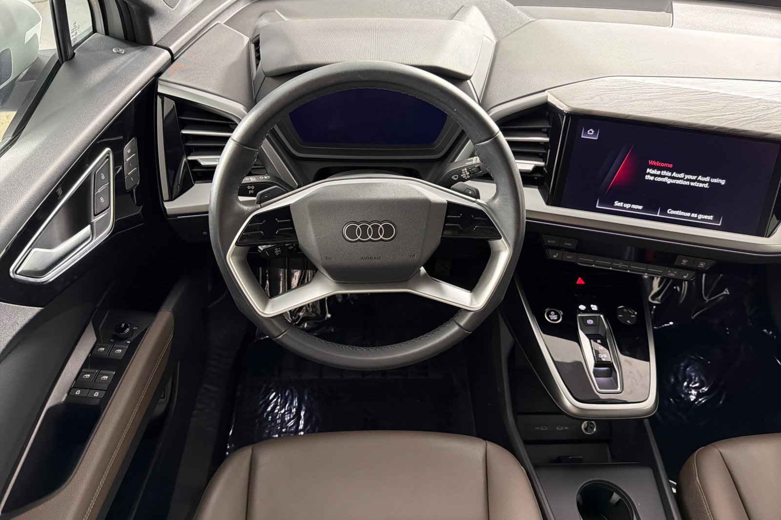 Used 2024 Audi Q4 e-tron Premium AWD/4WD image 13