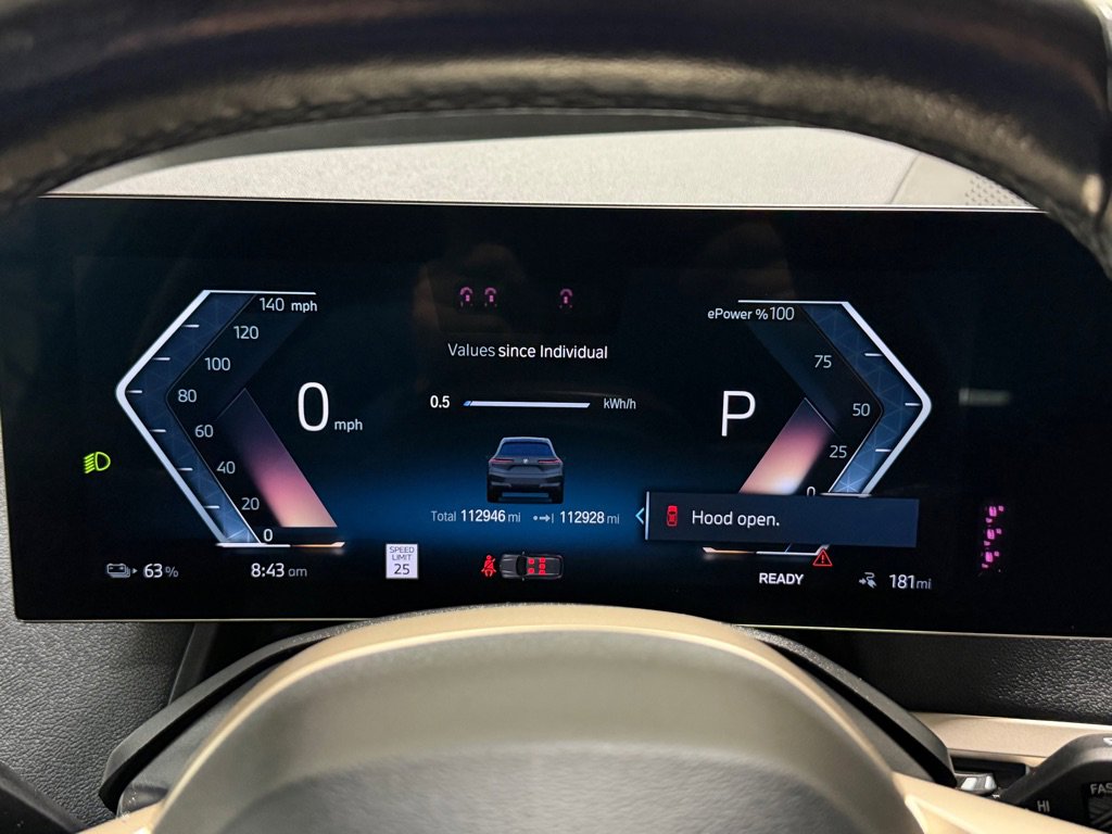 Used 2023 BMW iX xDrive50 w/ Ultimate Package 2 image 15