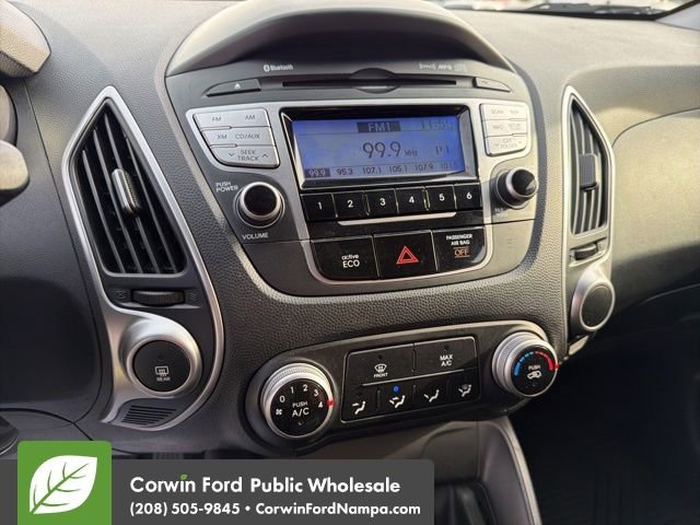 Used 2012 Hyundai Tucson GLS image 18