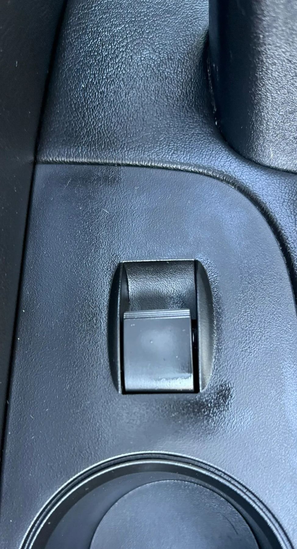 Used 2014 GMC Acadia SLE image 29