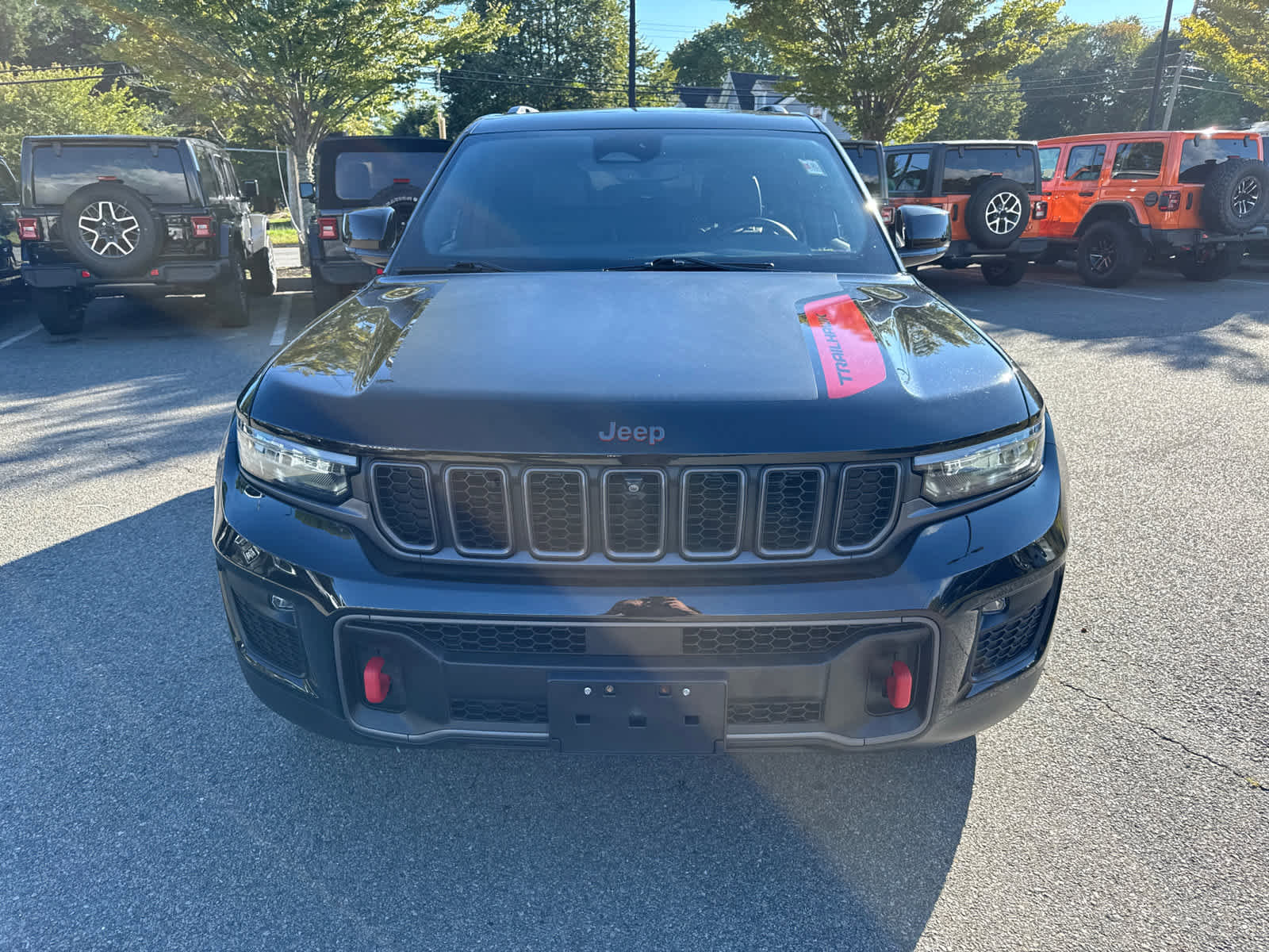 Used 2022 Jeep Grand Cherokee Trailhawk image 9