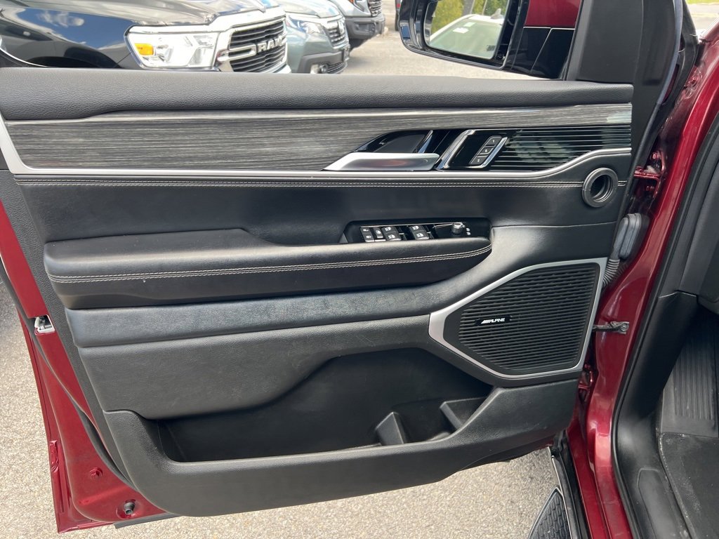 Used 2022 Jeep Wagoneer Series III w/ Convenience Group I image 19