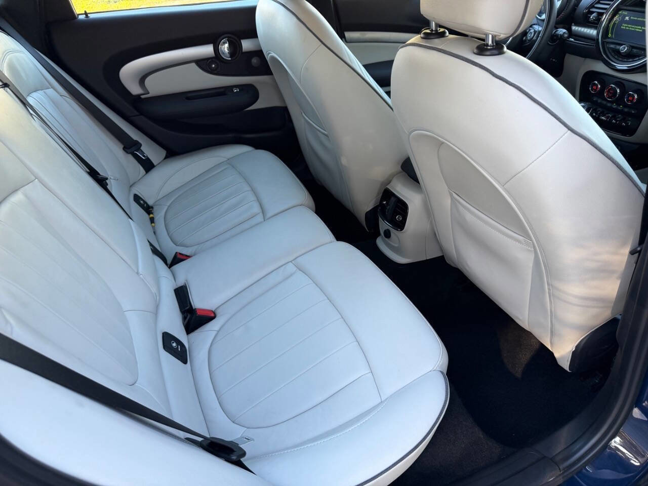 Used 2017 MINI Cooper Clubman S image 28