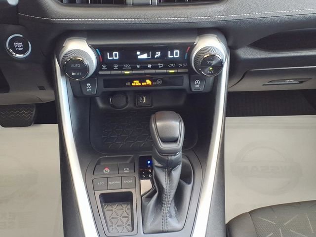 Used 2023 Toyota RAV4 XLE w/ Convenience Package FWD image 23