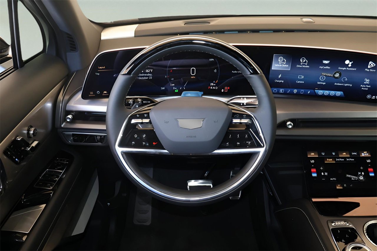 New 2026 Cadillac Vistiq Sport image 16