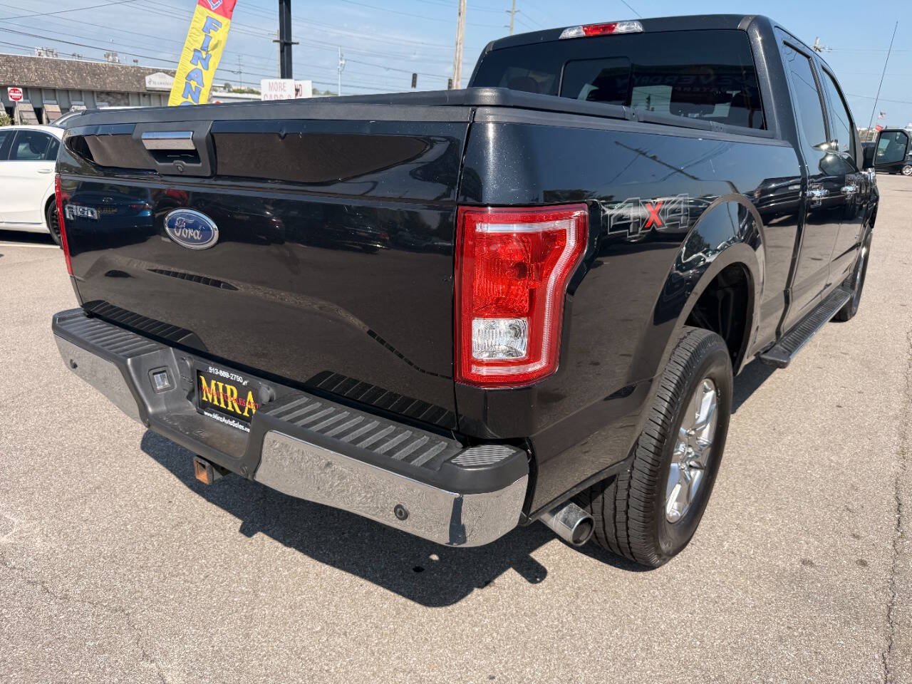 Used 2015 Ford F150 XLT w/ Equipment Group 302A Luxury AWD/4WD image 22