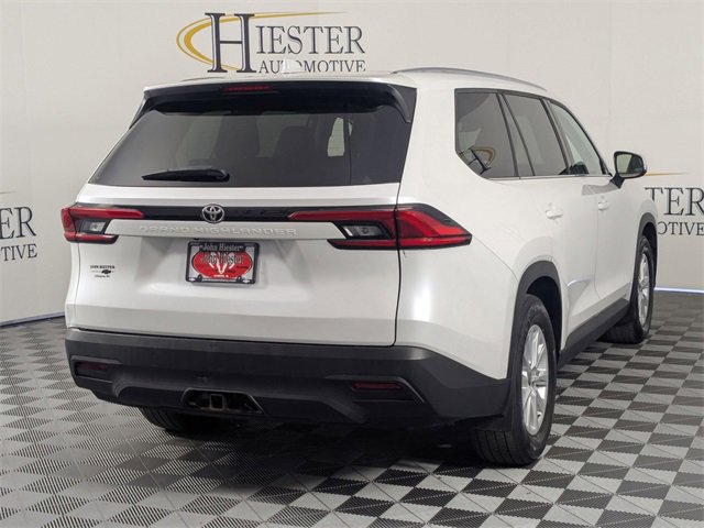 Used 2024 Toyota Grand Highlander XLE image 7