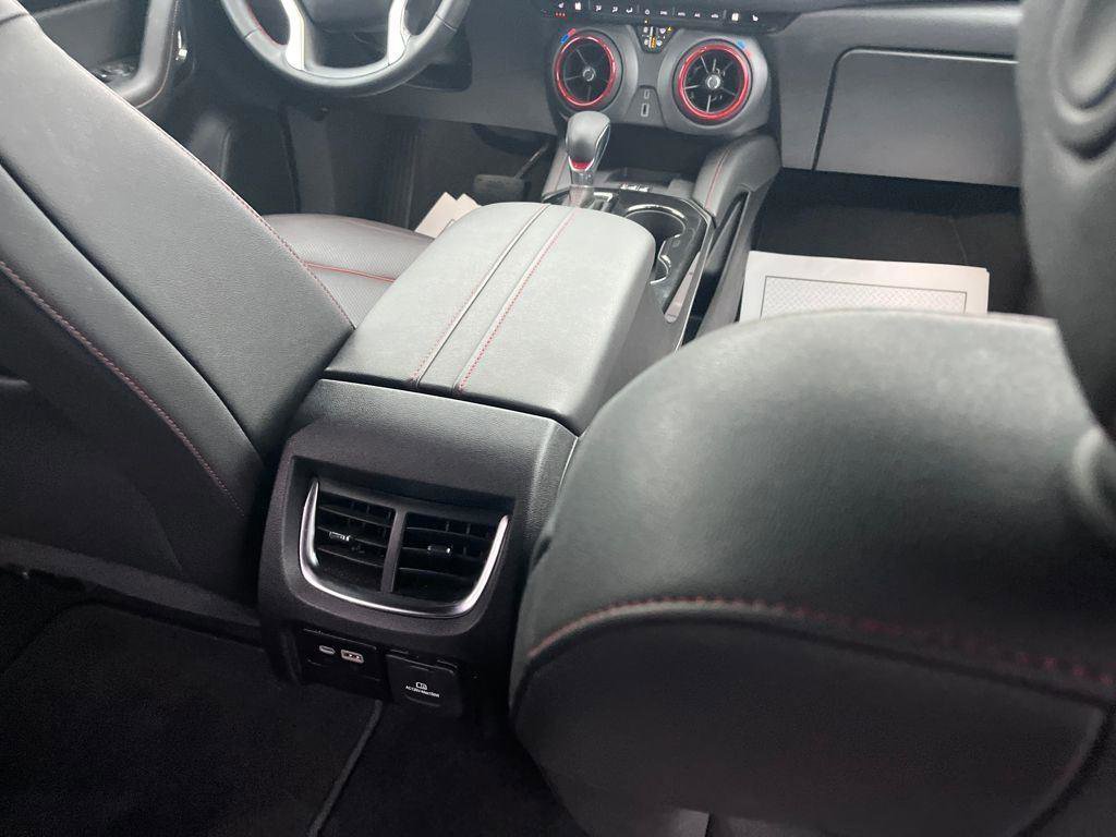 Used 2025 Chevrolet Blazer RS FWD image 28
