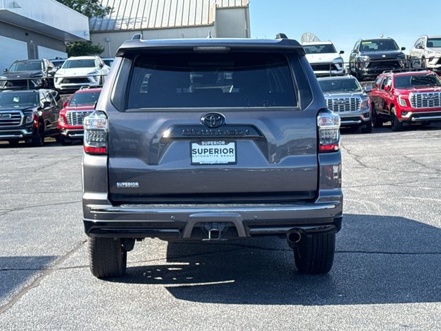 Used 2021 Toyota 4Runner Nightshade AWD/4WD image 4