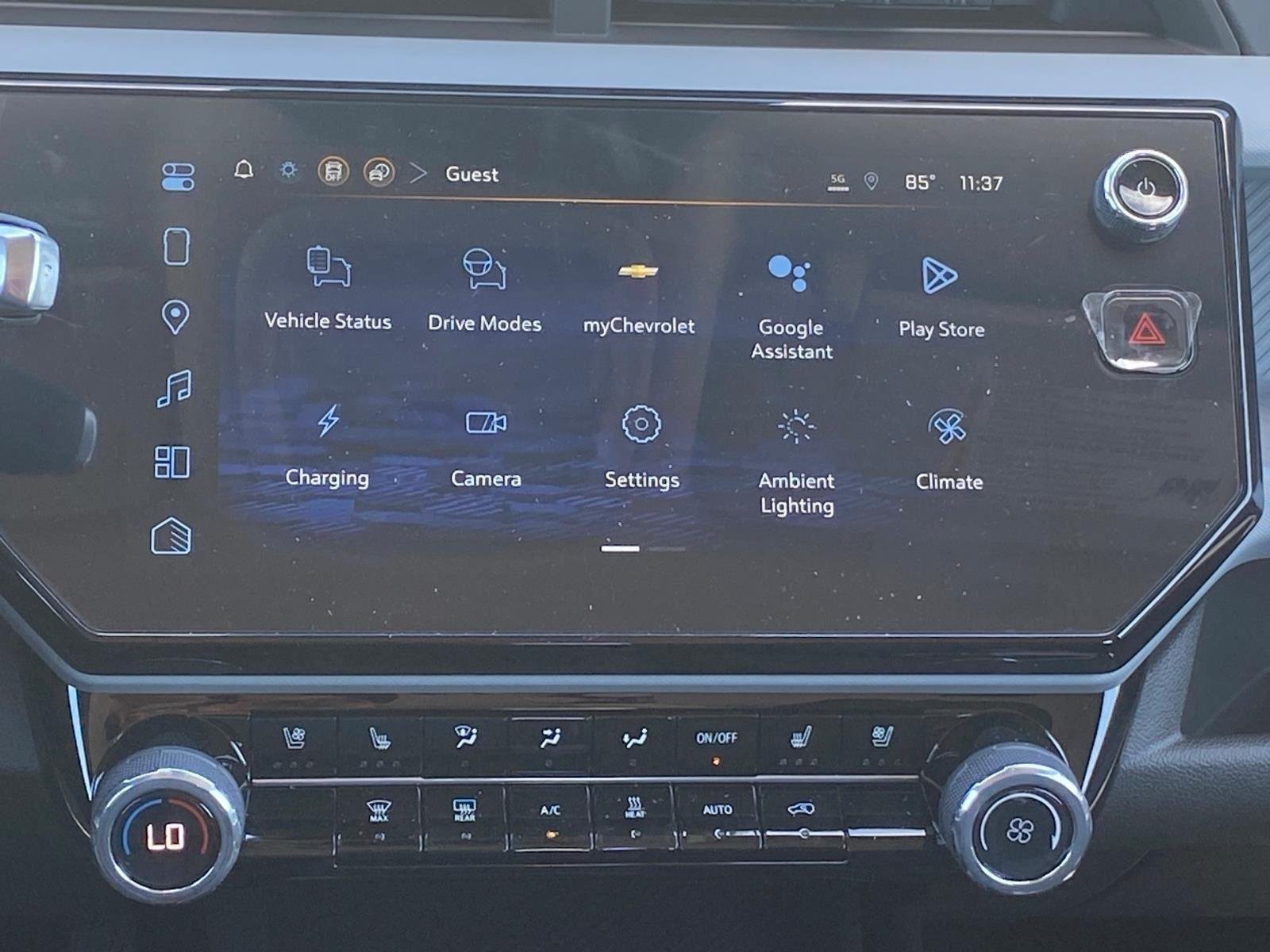 New 2027 Chevrolet Bolt RS FWD image 11