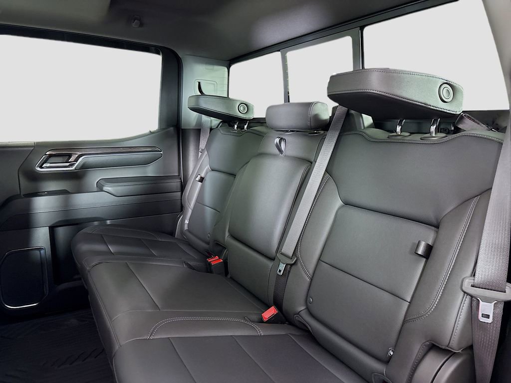 Certified 2024 Chevrolet Silverado 1500 LTZ w/ LTZ Convenience Package II AWD/4WD image 30