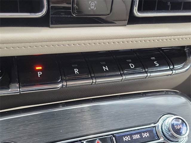 Certified 2023 Lincoln Nautilus FWD w/ Premium Package image 19