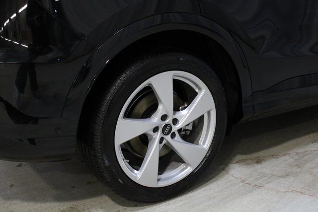 Used 2025 Audi Q5 Prestige image 26