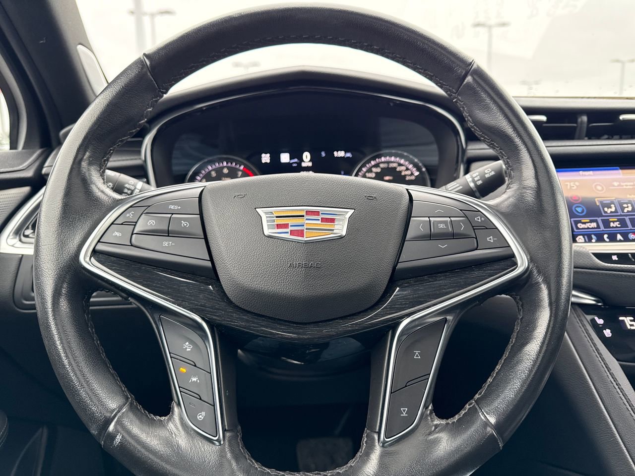 Used 2022 Cadillac XT5 Premium Luxury w/ Technology Package image 18