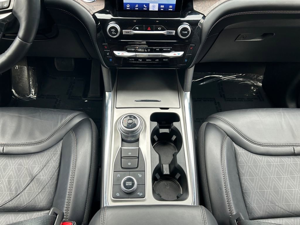 Used 2021 Ford Explorer Platinum w/ Equipment Group 601A image 12