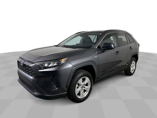 Used 2021 Toyota RAV4 LE AWD/4WD image 4