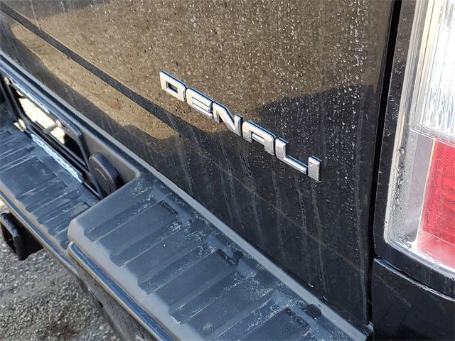 Used 2020 GMC Canyon Denali image 32