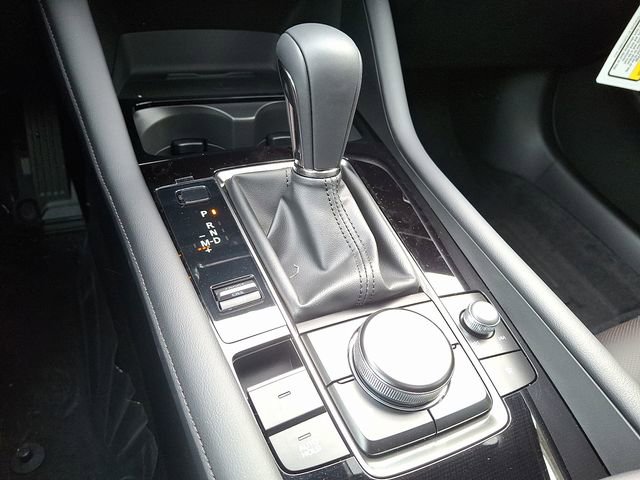 New 2026 MAZDA MAZDA3 Hatchback w/Premium Plus Pkg image 15