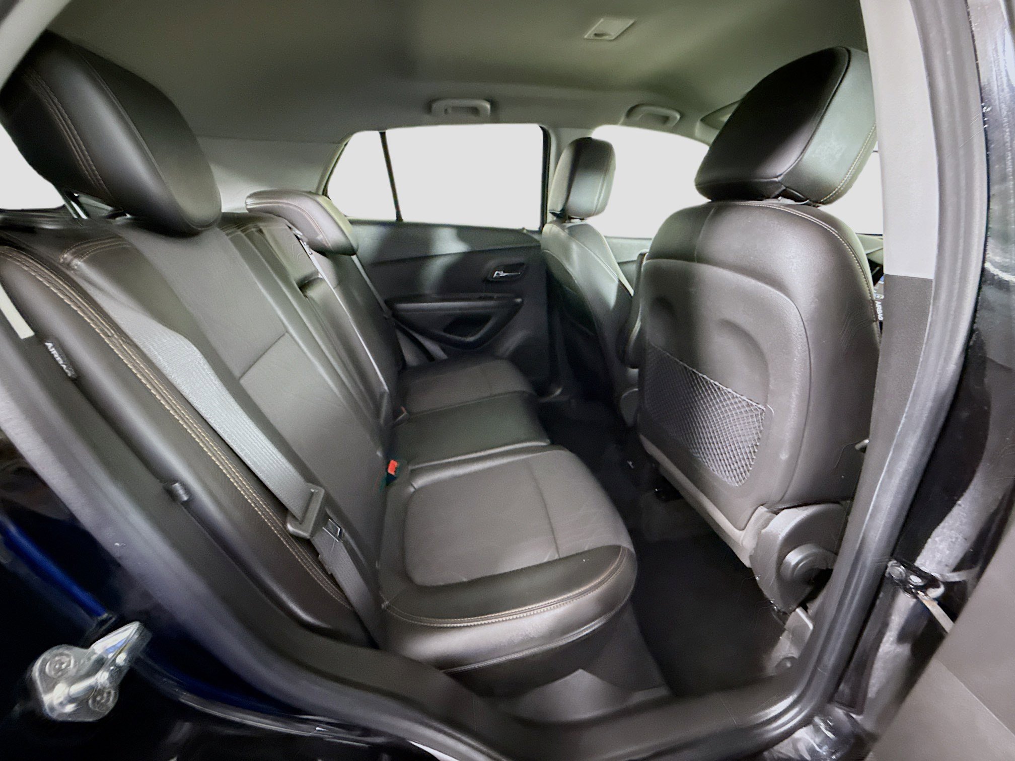 Used 2019 Chevrolet Trax LT w/ LT Convenience Package AWD/4WD image 27