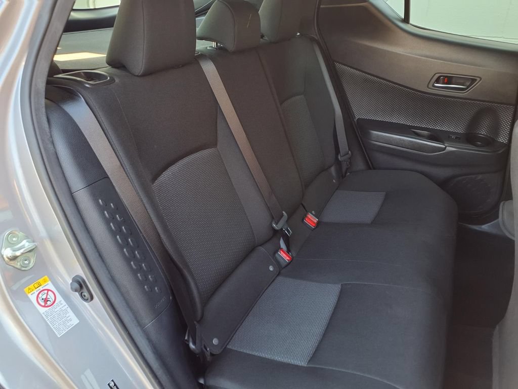 Certified 2018 Toyota C-HR XLE FWD image 31