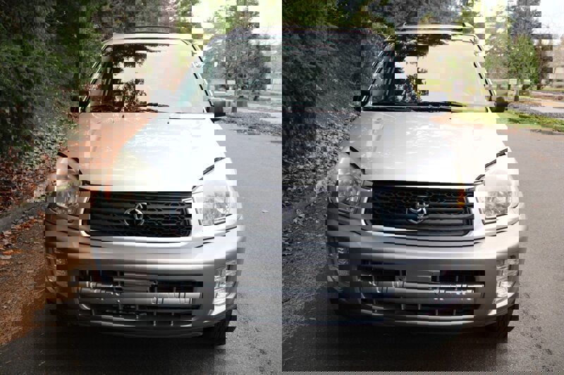 Used 2002 Toyota RAV4 4WD image 9