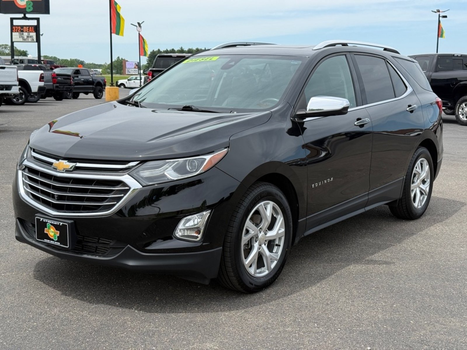 Used 2019 Chevrolet Equinox Premier FWD image 4