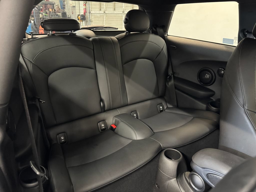 Used 2019 MINI Cooper S FWD image 30