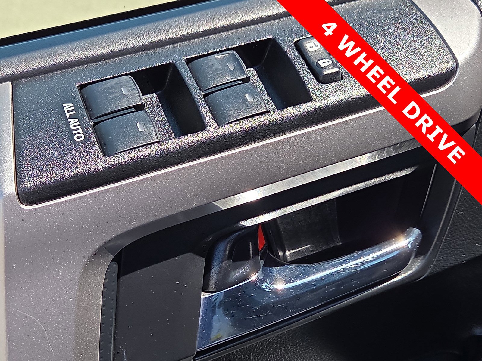 Used 2024 Toyota 4Runner SR5 image 13