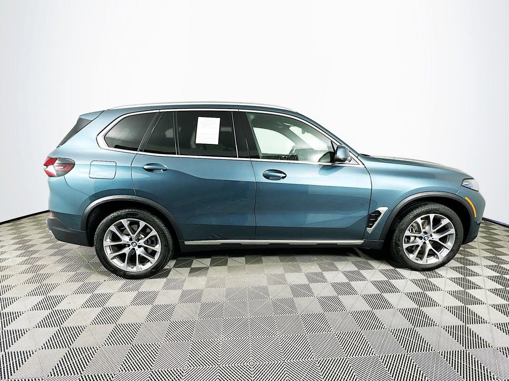 Used 2025 BMW X5 xDrive40i image 10